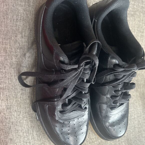 Nike Air Force 1 .swoosh Size 10 Black
